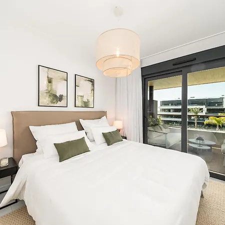 Casablanka Boutique Apartment, Pool & Sunset Terrace, Apartment Torrevieja
